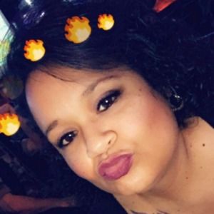 Meet your Posher, Ivette